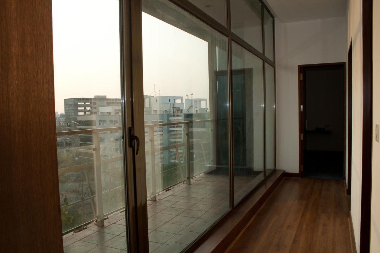 Hotel Parc Estique Pune Exterior foto